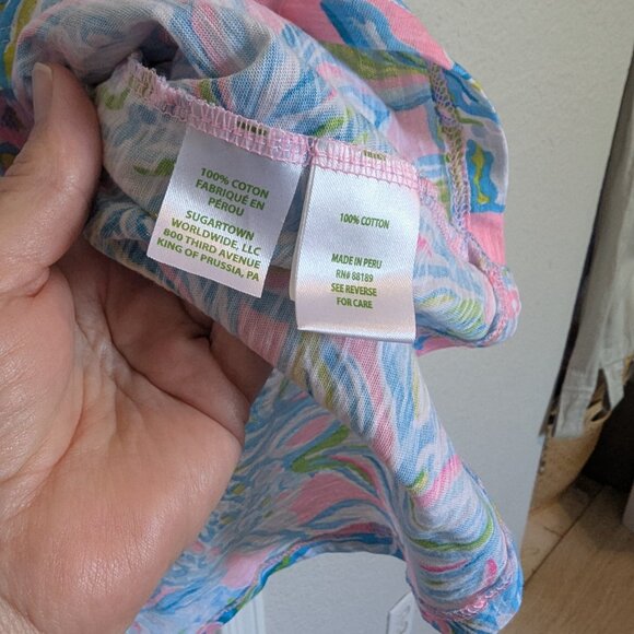 Lilly Pulitzer | Etta V-Neck |  Pelican Pink Off The Scales | EUC | S / M - Picture 9 of 11